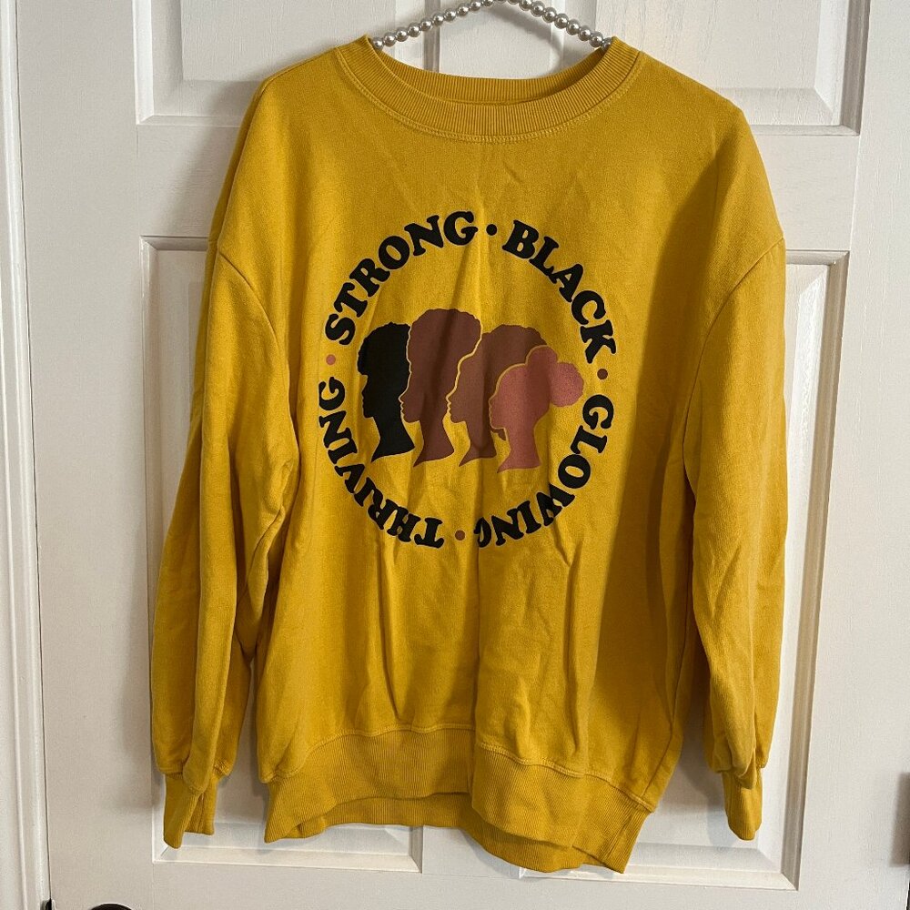 Mighty Fine Ladies Oversized Crew Neck Long Sleeve Graphic Sweatshirt Size S